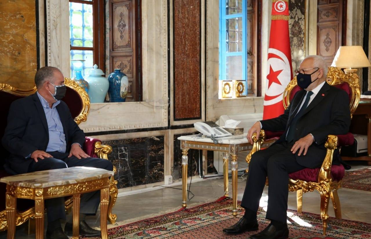 الطبوبي التقى الغنوشي: الابتعاد عن مظاهر التوتر والاستماع لنبض الشارع