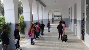 تواصل توقف الدورس بهذه المدرسة لغياب تطبيق البروتوكول