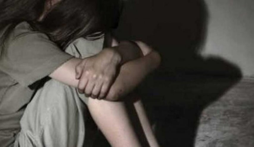 عمرها 14 عاما/  غرر بها شاب من ذوي السوابق وحملت منه