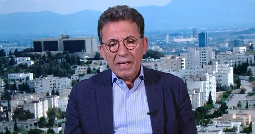 الدكتور بوجدارية يحذر من انتكاسة في الوضع الوبائي