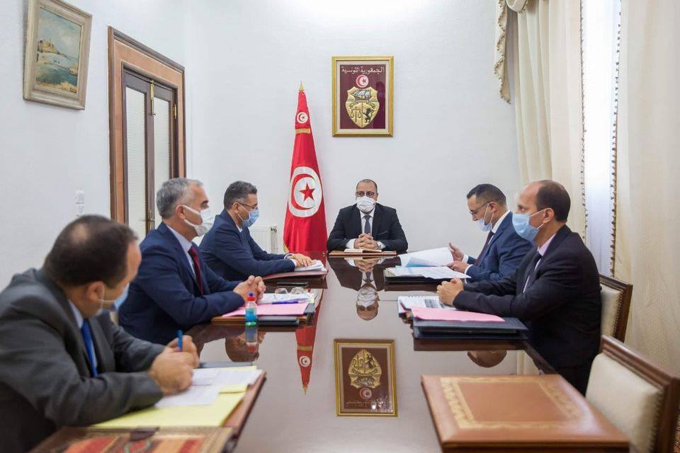 المشيشي يجدد الدعوة إلى تنفيذ القانون على مخالفي الإجراءات الصحية