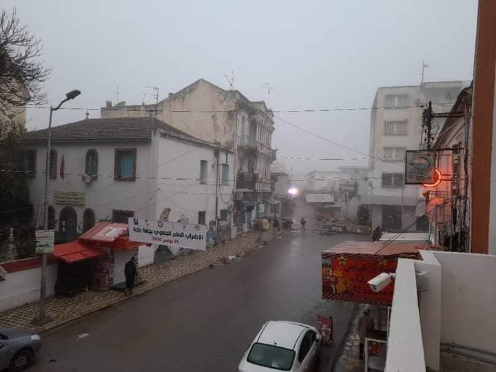 باجة في إضراب عام (صور)