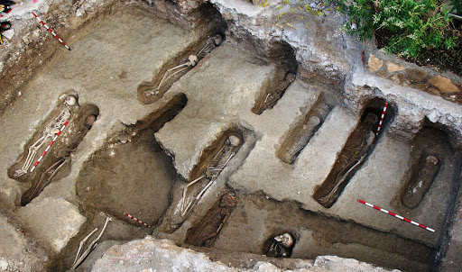 اكتشاف مقبرة إسلامية في اسبانيا.. كانت الرؤوس موجهة نحو مكة (فيديو) اكتشاف مقبرة إسلامية في اسبانيا.. كانت الرؤوس موجهة نحو مكة (فيديو)