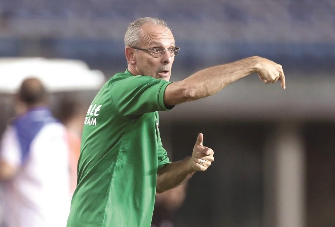 المدرب الجديد للنجم الساحلي / برازيلي متزوج من مغربية ويتقن اللغة العربية