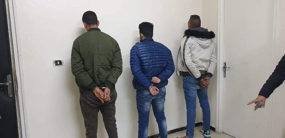 جندوبة/ إيقاف 3 أشخاص من أجل ترويج المخدرات