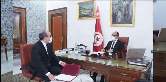 في لقاء رئيس الحكومة بوزير السياحة /قرارات جديدة خاصة بقطاع السياحة