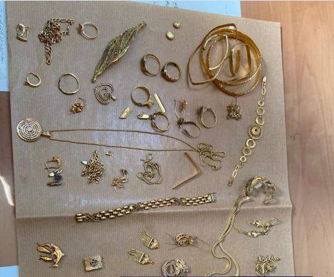 المنستير \ القبض على شاب يحمل مصوغا مسروقا بقيمة 50 ألف دينار