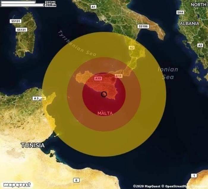 مدير بمعهد الرصد الجوي يتحدث عن “تسونامي” بعد الرجة الأرضية في صقلية