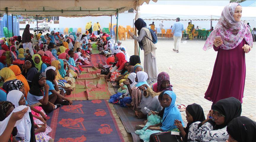 تنزانيا لن تستورد تلقيح كورونا وتعول على الأعشاب المحلية