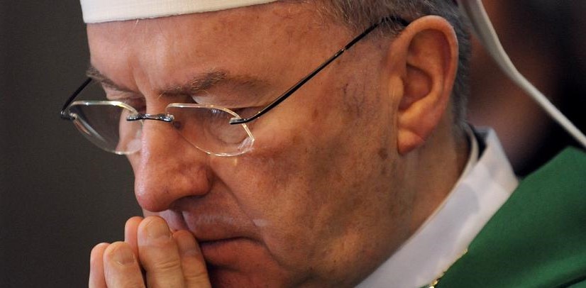 السجن للسفير السابق للفاتيكان بتهمة الاعتداء الجنسي