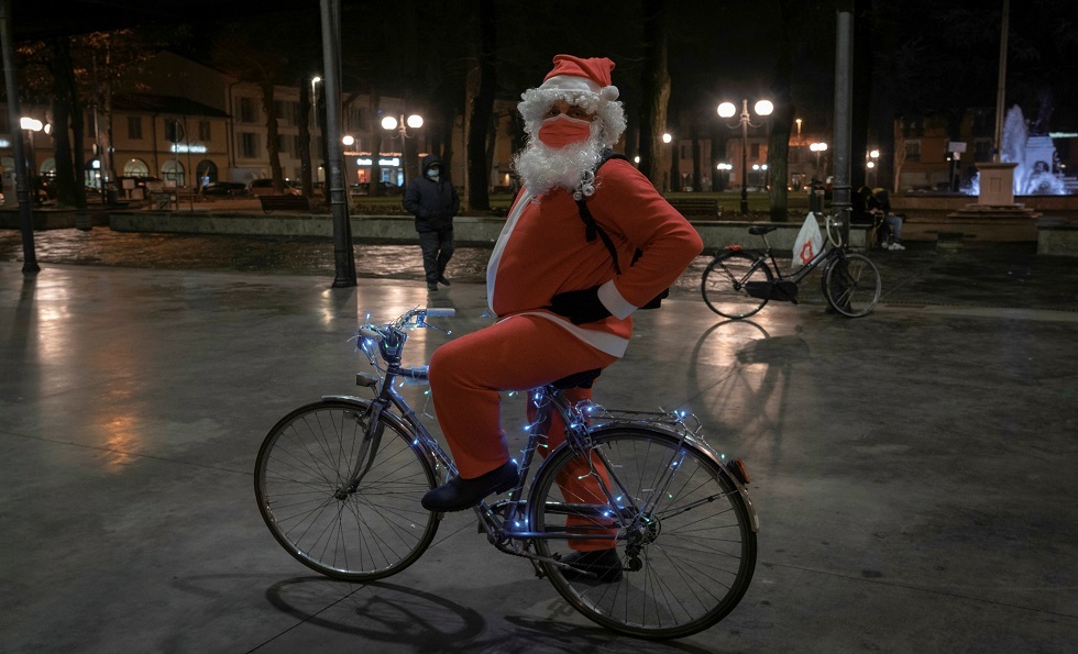 بلجيكا/ وفاة 18 مقيما بدار رعاية بعد زيارة “بابا نويل” مصاب بكورونا