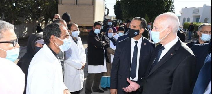 تسليم مساعدات طبية لفائدة مستشفى منزل بوزيان(فيديو)