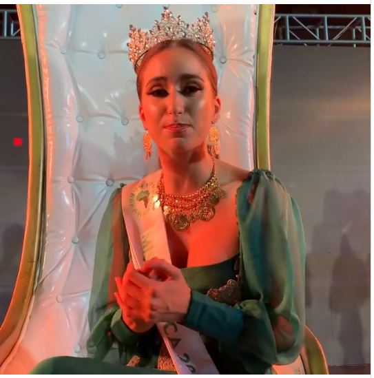 ابنة لاعب كرة قدم سابق ومحلل فني ملكة جمال إفريقيا 2020