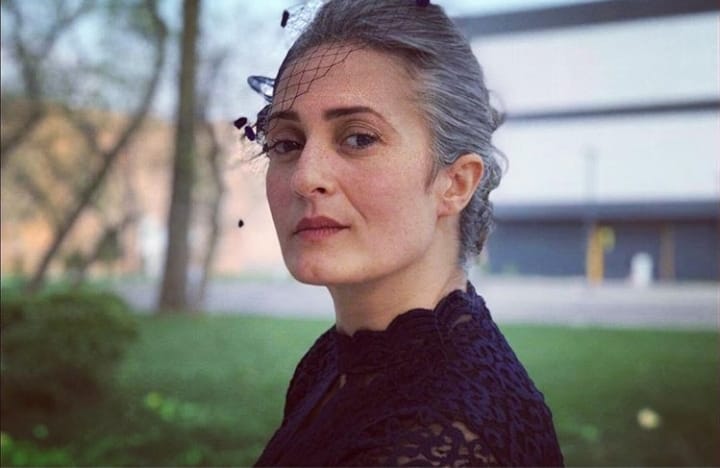 نادية بوستة: دور بائعة الهوى هدية