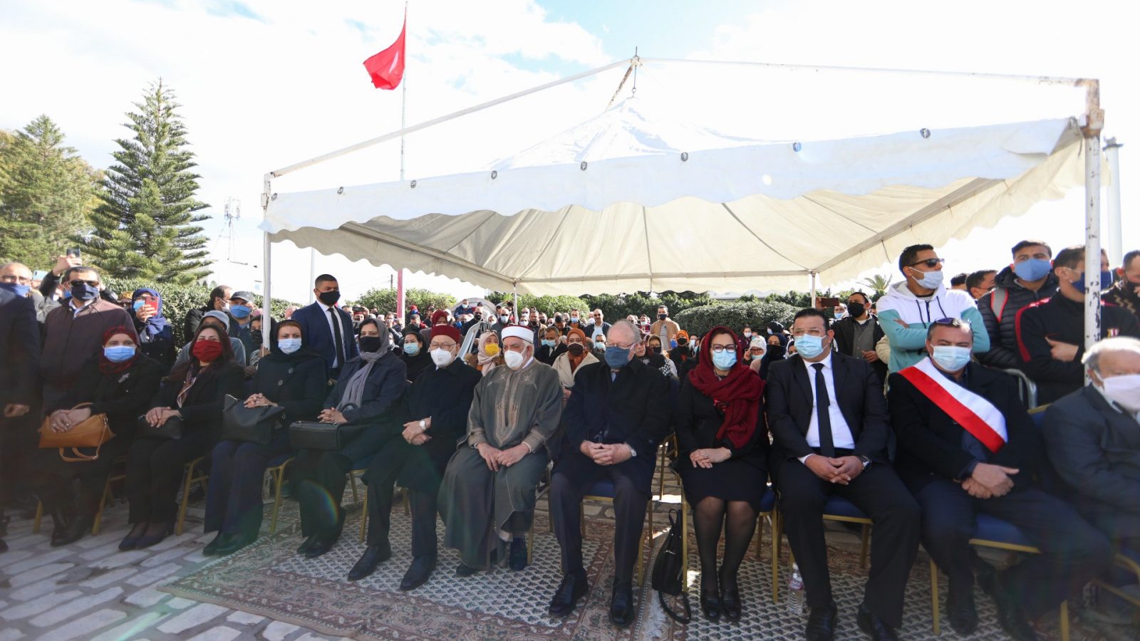 طرد ممثلة تونسية من مسلسل مصري طرد ممثلة تونسية من مسلسل مصري