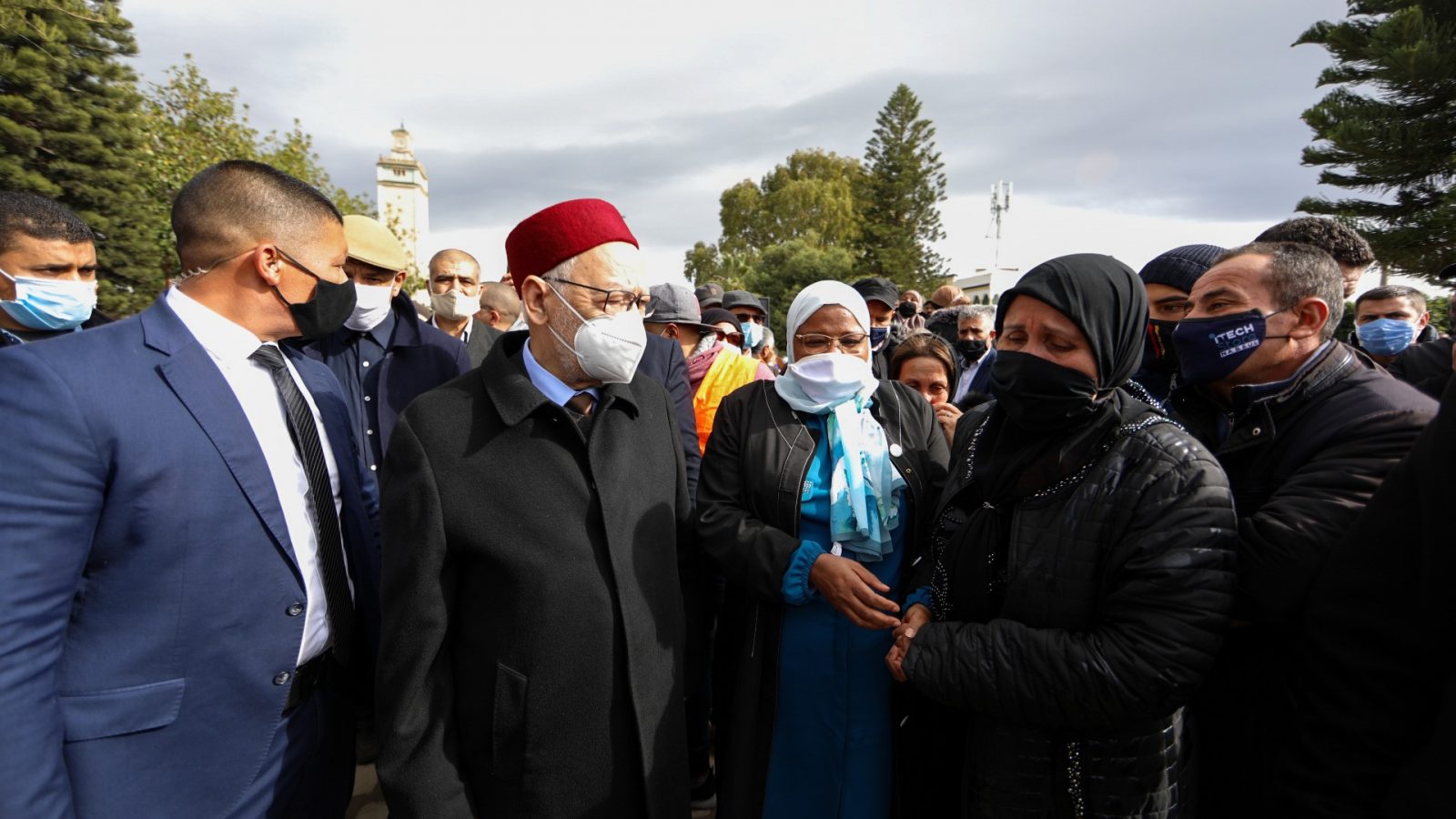 شاهد لحظة تفجير عمارة في مصر (فيديو)