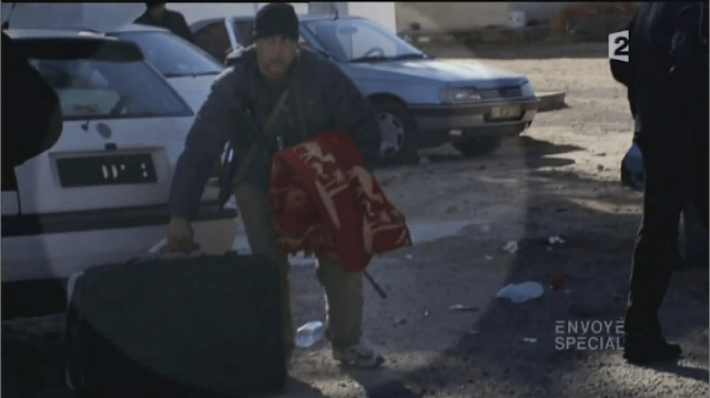 حقيقة القناصة الذين قتلوا التونسيين أيام الثورة ..من هؤلاء؟(فيديو)