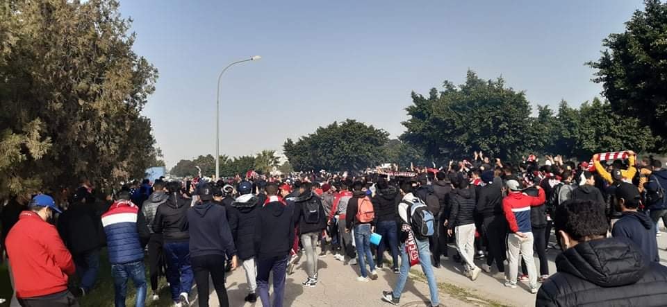 النيابة العمومية تفتح تحقيقاً في اعتداء أمني على محام