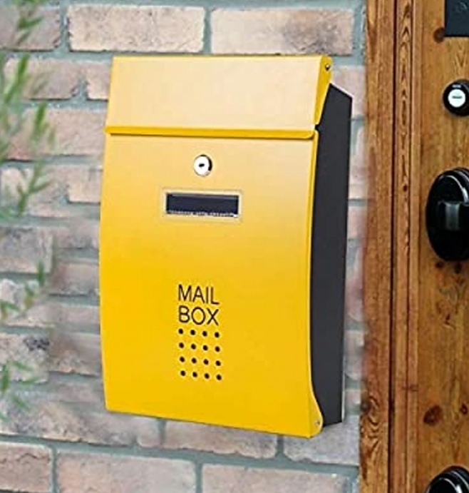 يتلقى بطاقة بريدية أرسلت له منذ 66 عاما يتلقى بطاقة بريدية أرسلت له منذ 66 عاما