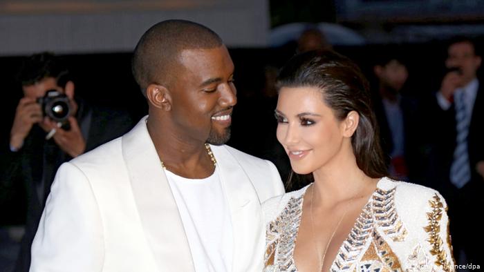 كيم كاردشيان ستناقش قضية طلاقها ببرنامجها الواقعي