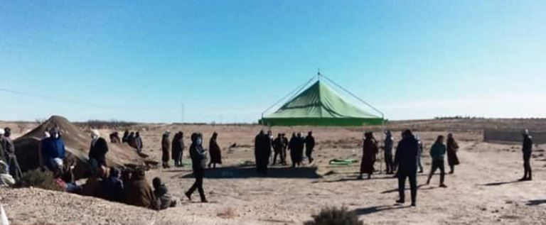 ماجل بلعباس : المعتصمون يجددون نصب خيامهم أمام محطة ضخ الغاز