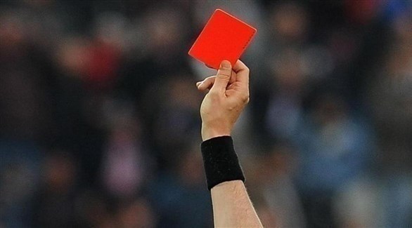 اطرف بطاقات حمراء في الملاعب  ههههههههههه