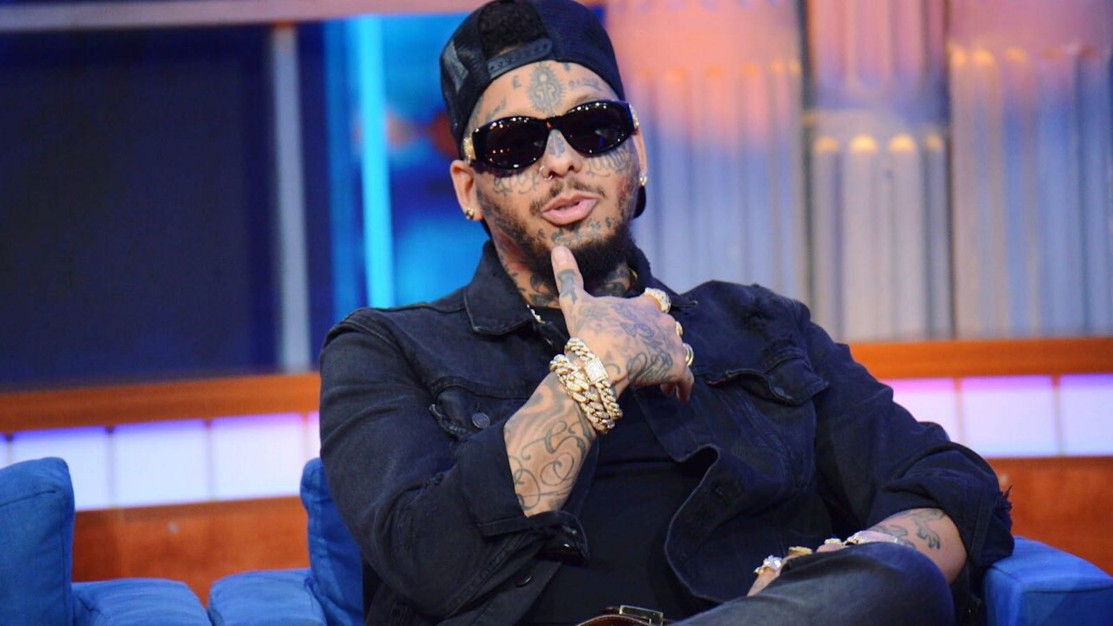 أول رسالة لـ”سواغ مان ” بعد خروجه من السجن (صور)