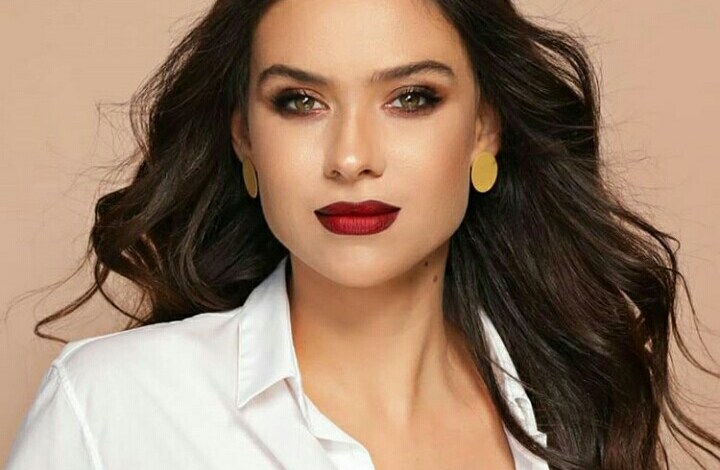 نجلاء بن عبد الله : قناة التاسعة مهمتها ‘تشلك’ الفنانين نجلاء بن عبد الله : قناة التاسعة مهمتها ‘تشلك’ الفنانين