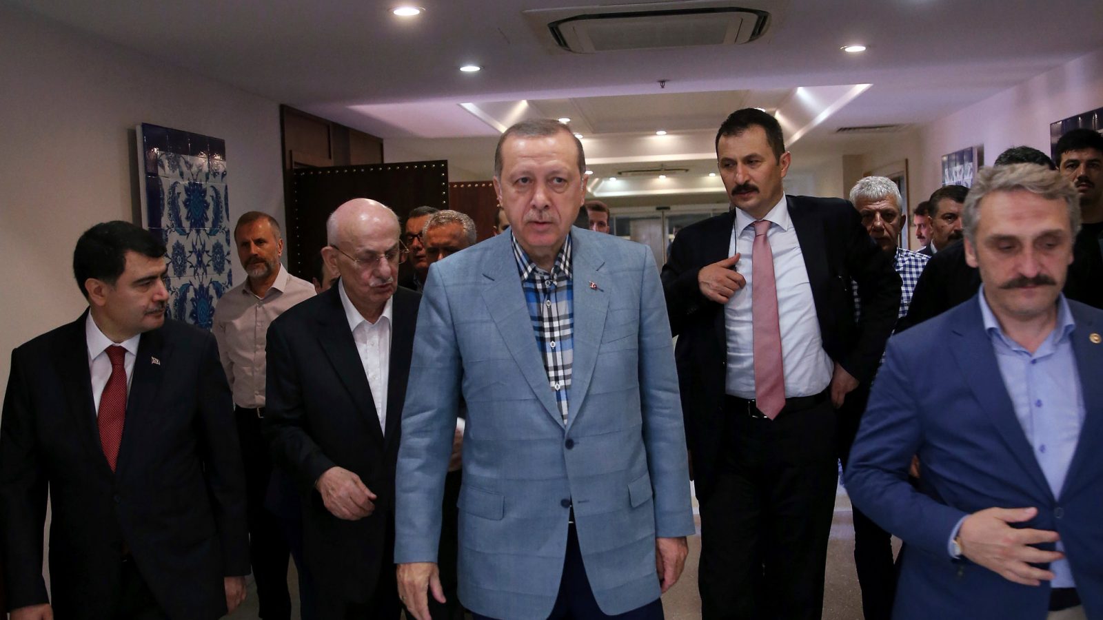 انتحار الحارس الشخصي لأردوغان تاركا رسالة …