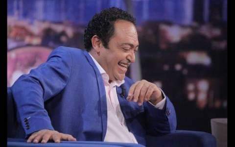 عاطف بن حسين في تدوينة غامضة يوجه اتهام لشخص بدون الإدلاء عن هويته