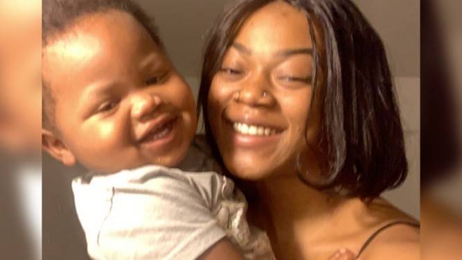 إصابة رضيع برصاصة في رأسه من قبل شرطي أمريكي