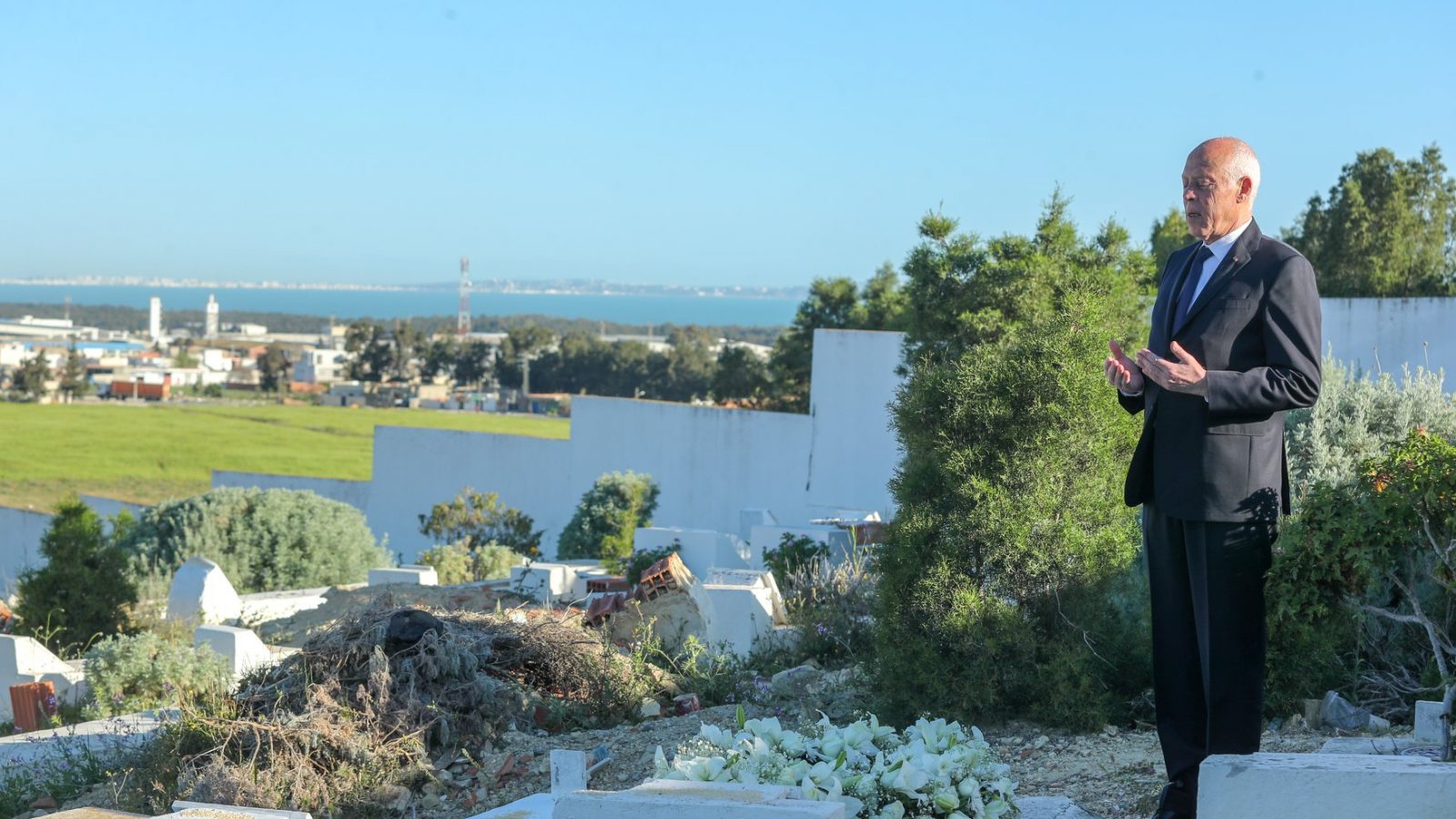 موكب إحياء الذكرى الثالثة والثمانين لعيد الشهداء (فيديو)