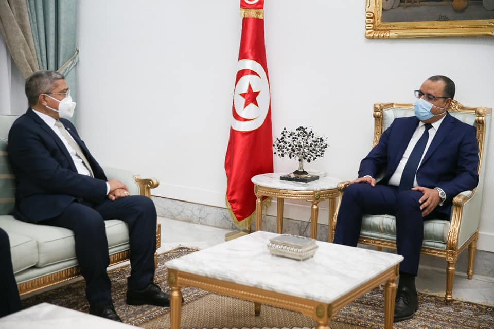 هذا محور لقاء المشيشي برئيس الاتحاد العام للغرف التجارية المصرية