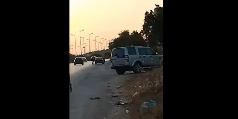 غموض متواصل حول إلقاء طفلة من سيارة ديبلوماسية على جانب الطريق بالمروج