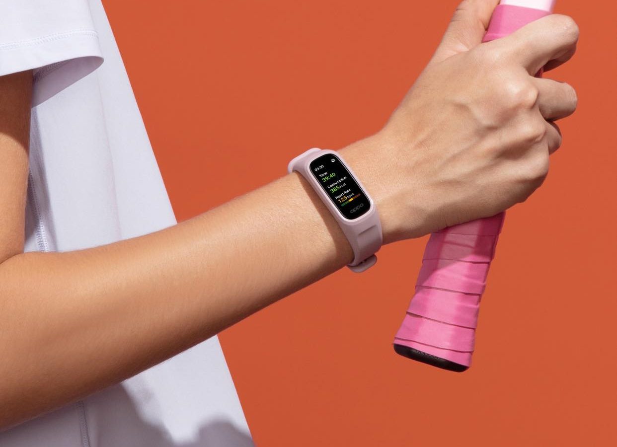 OPPO Band : سوار ذكيّ لمراقبة الصحّة والنّشاط الرّياضي حاليّا في تونس