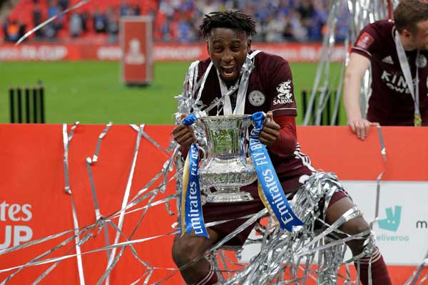 للمرة الأولى/ ليستر سيتي يتوج بكأس الاتحاد الإنقليزي