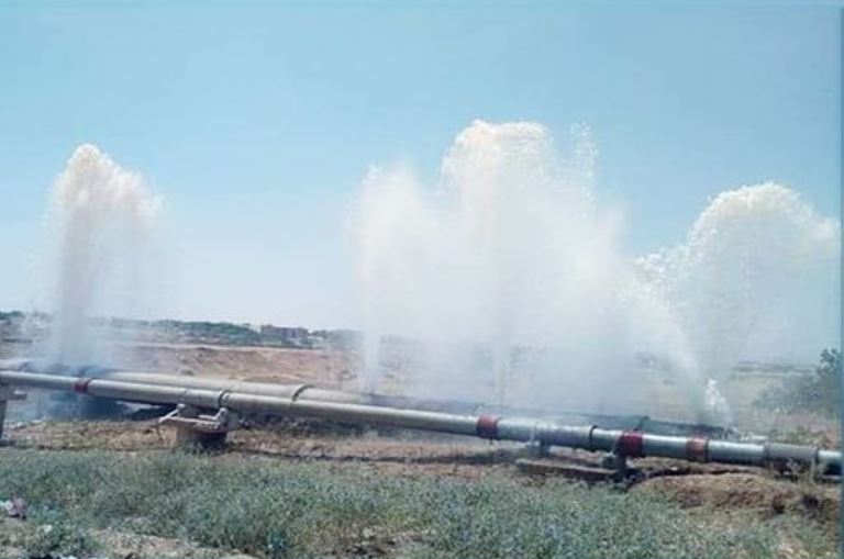 تعرض تجهيزات بئرين عميقين وقناة لجلب المياه إلى التخريب ليلة العيد