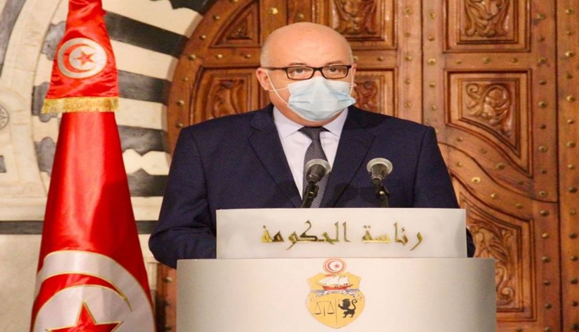 وزير الصحة ينتقد تهاون هؤلاء في مجابهة كورونا