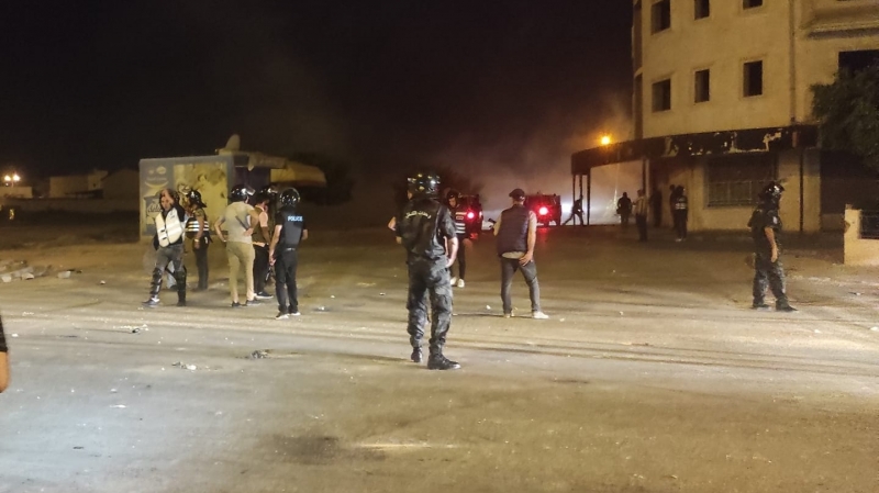 تجدد المواجهات بين محتجين وأعوان الأمن بسيدي حسين