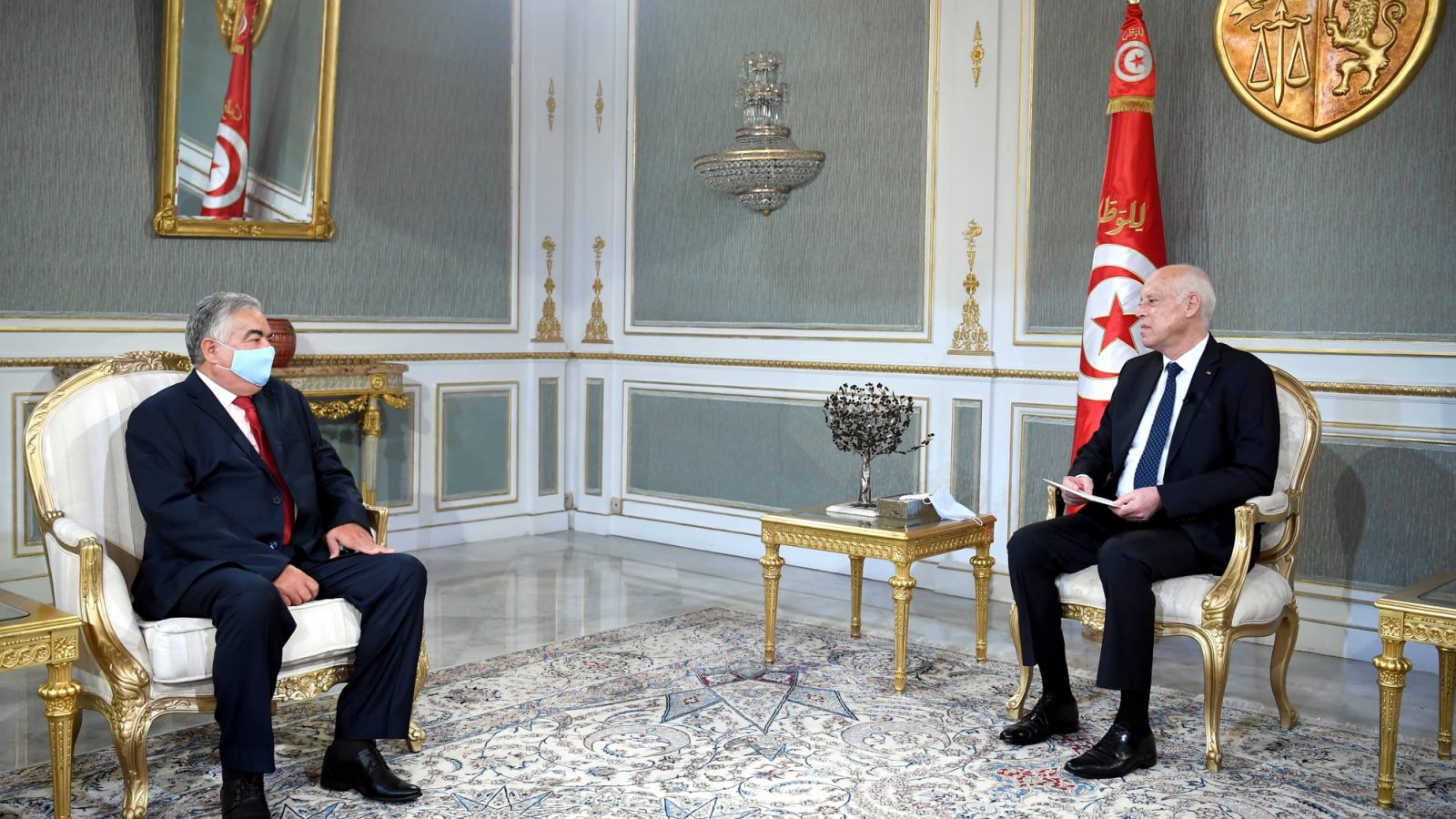 قيس سعيّد: مفهوم السياسية في تونس اقترن بالصفقات والأكاذيب (فيديو)