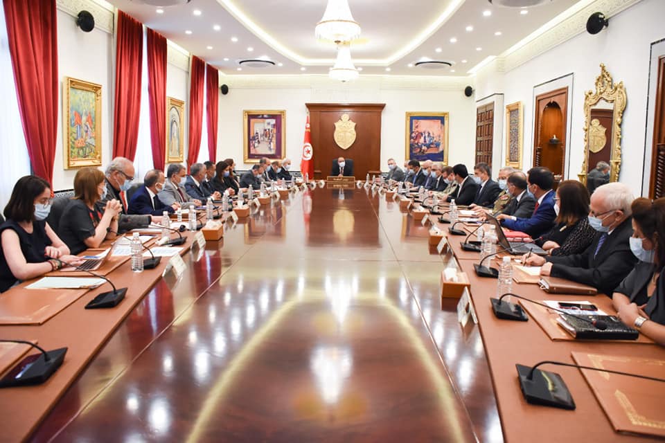 تسارع انتشار كورونا: الإعلان عن الإجراءات والقرارات الجديدة اليوم