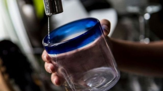 صائفة صعبة وتوجه نحو قطع المياه ليلا على هذه الولايات