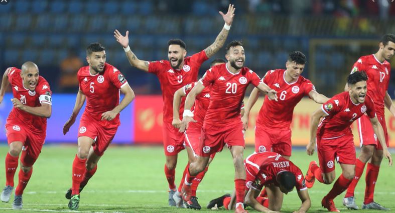 هذه التشكيلة الاساسية للمنتخب التونسي في مواجهة المنتخب الجزائري
