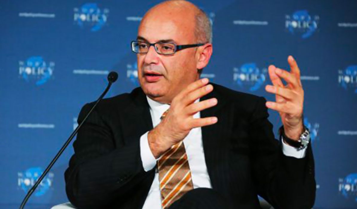 حكيم بن حمودة يحذّر من السيناريو اللبناني…