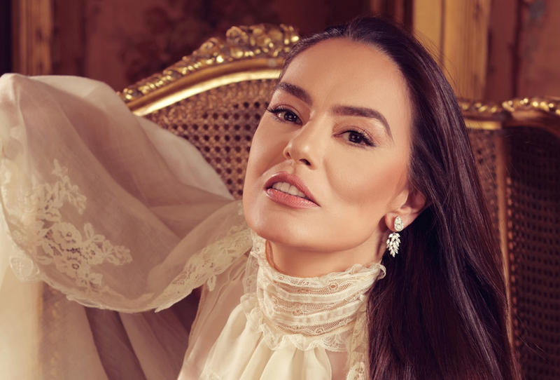 أحلام تتخلى عن لقب الملكة لفائدة شريهان