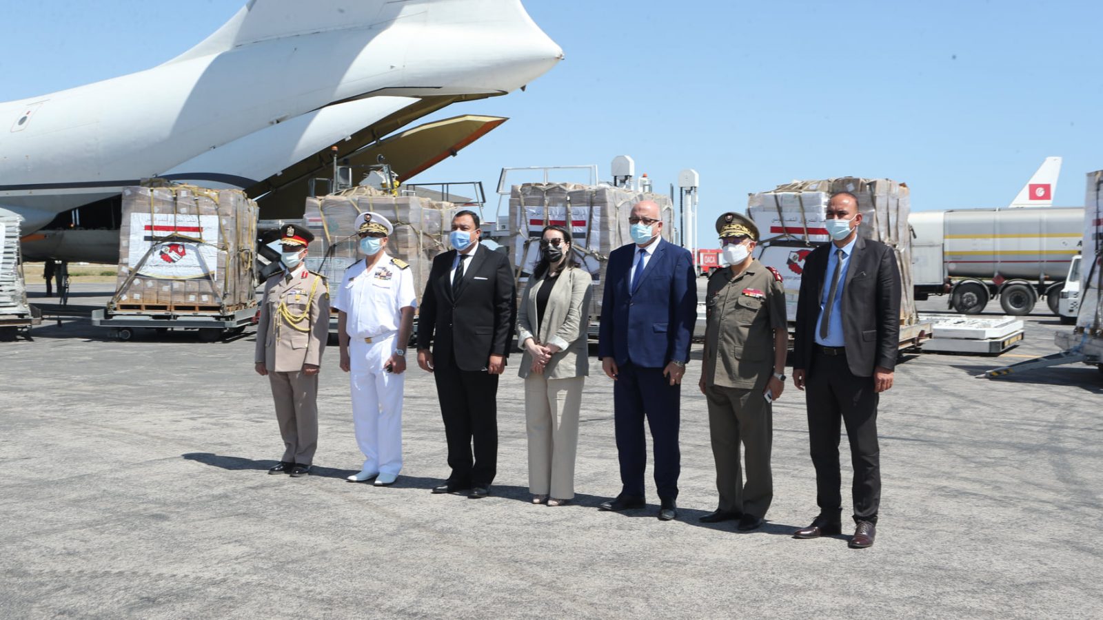 وصول دفعة أخرى من المساعدات الطبية من مصر