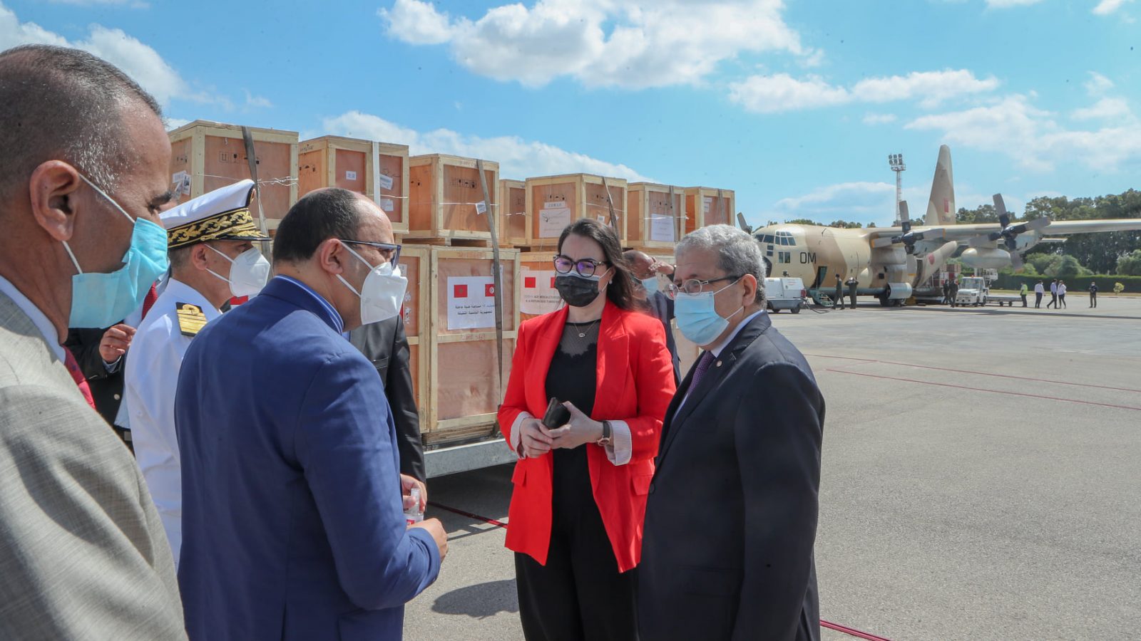 وصول بقية تجهيزات المستشفى الميداني من المغرب (صور)