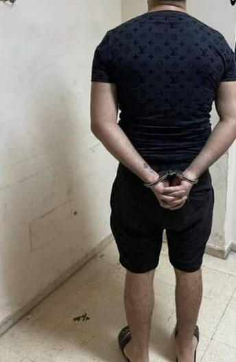 صفاقس: القبض على شخص قطع يد صديقه بساطور