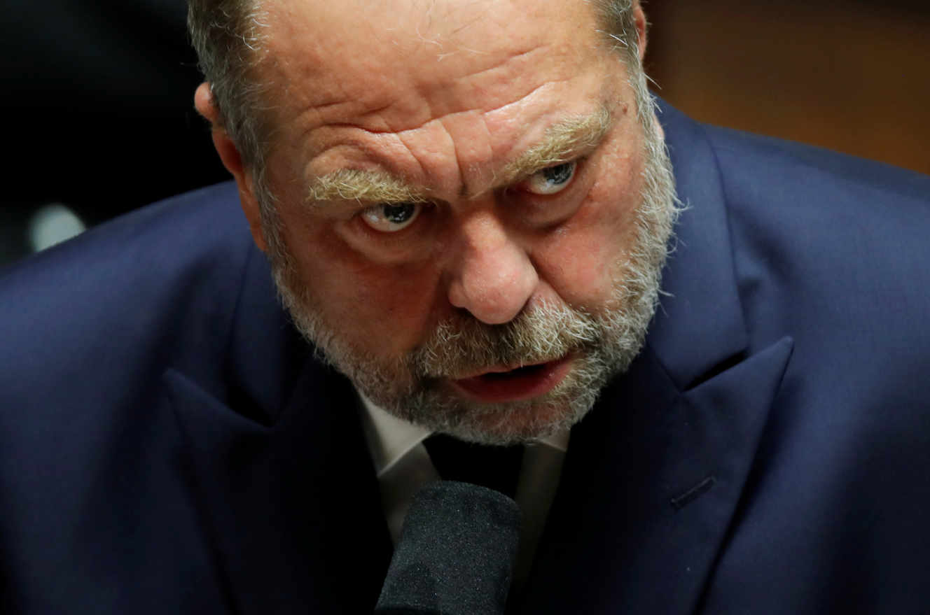 وزير العدل الفرنسي أمام القضاء