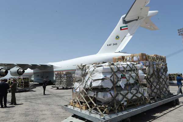 أجهزة أكسجين ومعدات طبية من الكويت (فيديو) أجهزة أكسجين ومعدات طبية من الكويت (فيديو)